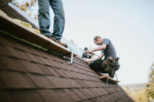 Local Roofers in Lino Lakes, MN